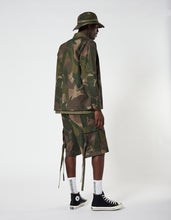 2039 Camo Advisor's Shorts · Cotton Poplin Purples Jungle